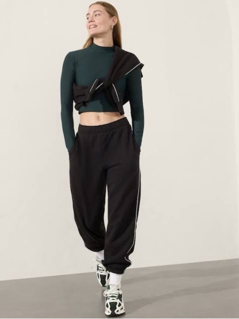 Athleta Forever fleece wide leg jogger sweatpants